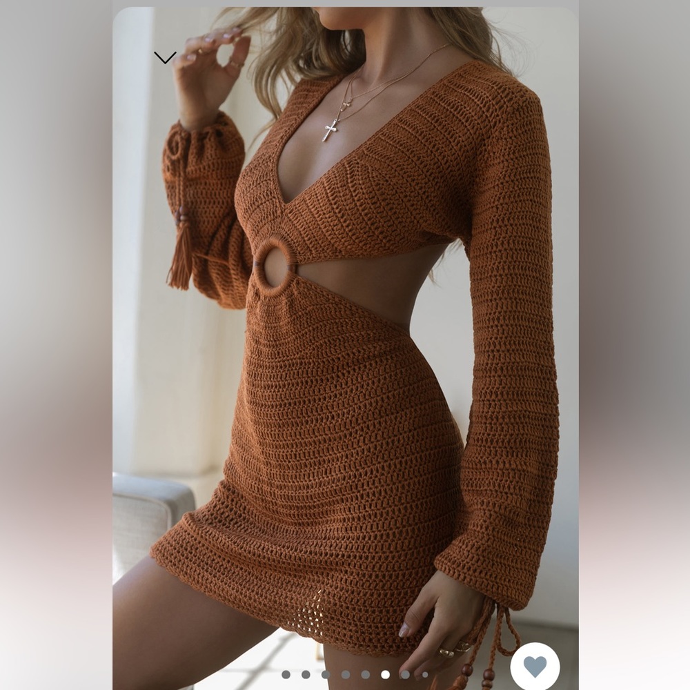 Cut out dress Miss Lola